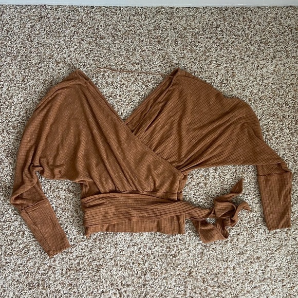 Free People East Coast Moroccan Spice Draped Dolman Sleeve Wrap Top - Picture 6 of 10